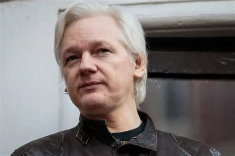 julian assange 2017